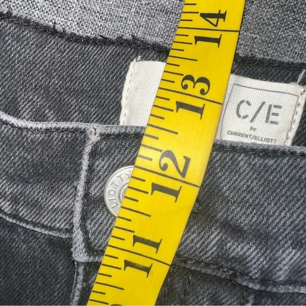 Current/Elliott Pleated Straight Jean